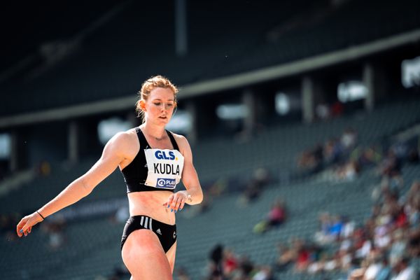 Sarah-Michelle Kudla (SCC Berlin) waehrend der deutschen Leichtathletik-Meisterschaften im Olympiastadion am 25.06.2022 in Berlin